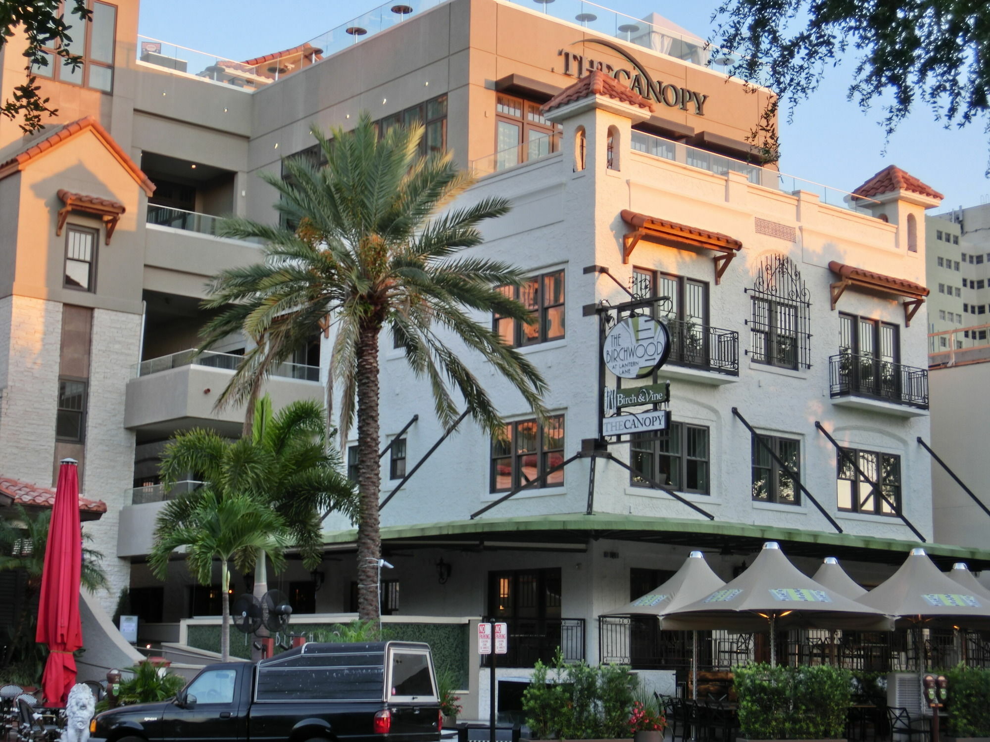 The Birchwood Hotel St. Petersburg Exterior photo